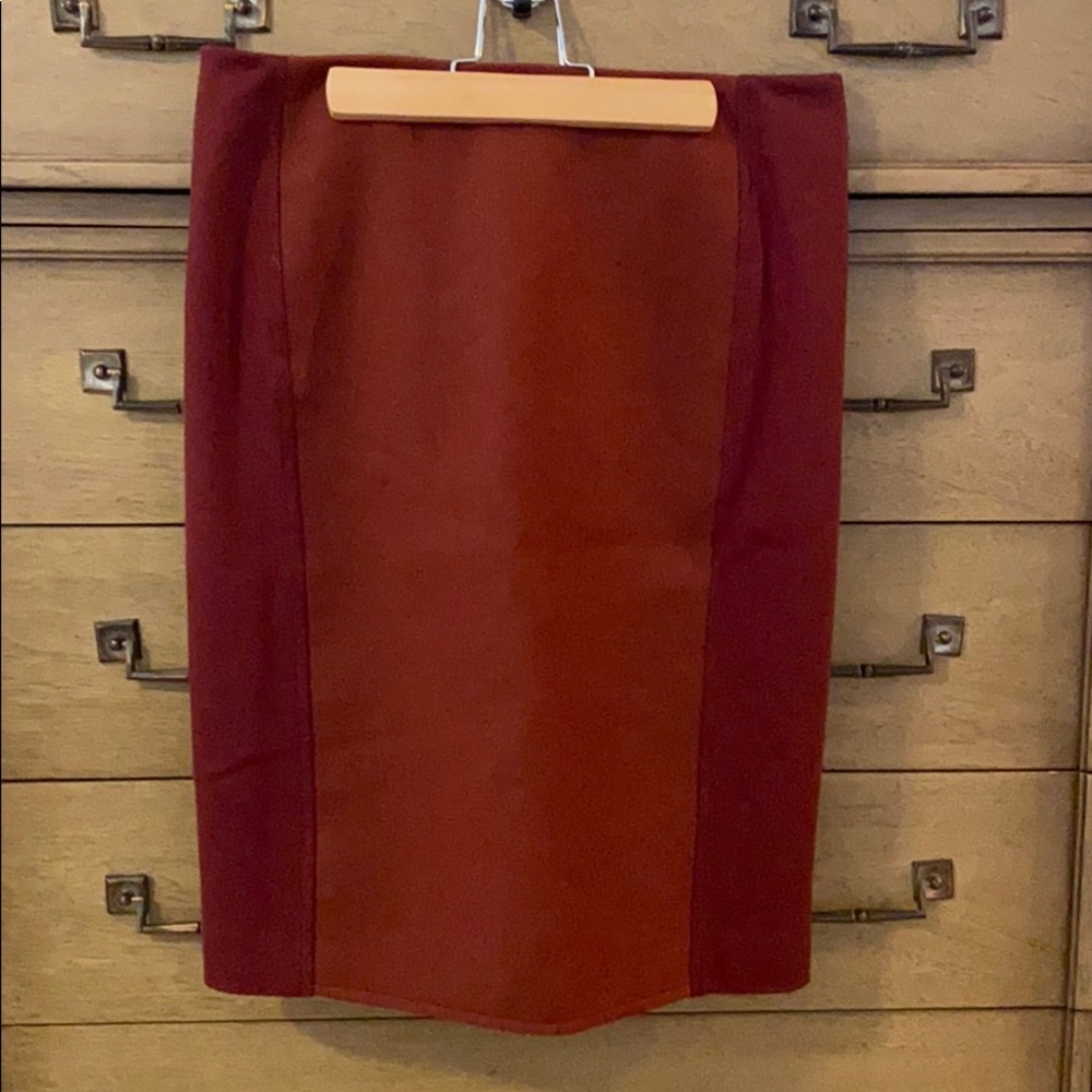 Max Mara Maroon 2 Tone Knee Length Skirt